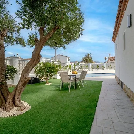 Villa Alberes Luxury Pool House *
